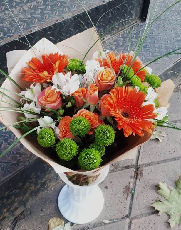 Букет цветов из: Герберы, Хризантемы, Альстромерии и Розы в Качалинской