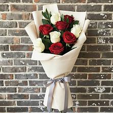 Букет цветов из:  Розы в Качалинской