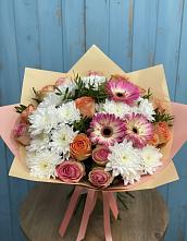 Букет цветов из:  Розы, Герберы и Хризантемы в Качалинской