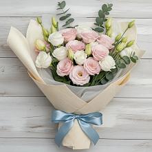 Букет цветов из:  Лизиантусы в Качалинской