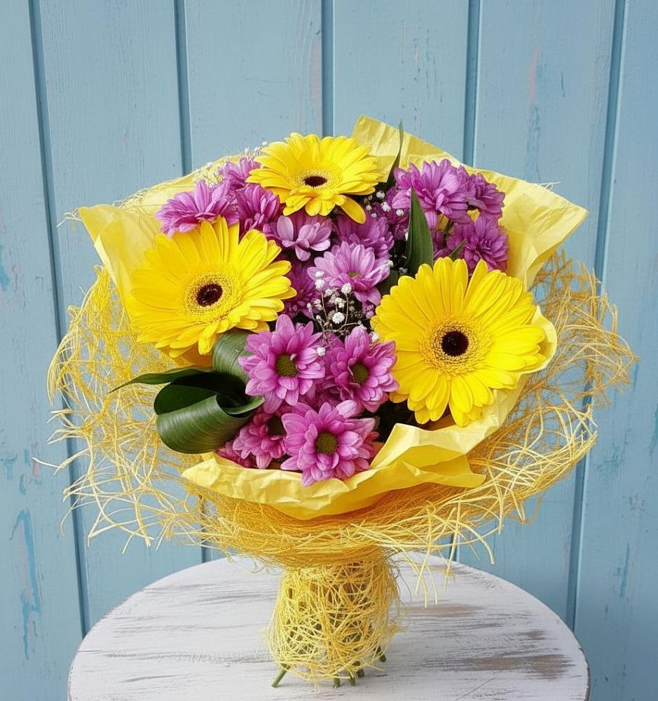 Букет цветов из: Хризантемы и Герберы в Качалинской