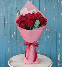 Букет цветов из:  Розы в Качалинской