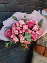 Букет цветов из:  Розы в Качалинской