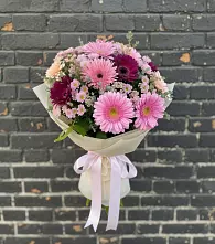 Букет цветов из:  Герберы и Хризантемы в Качалинской
