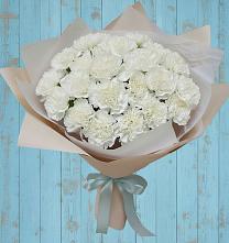 Букет цветов из:  Гвоздики в Качалинской